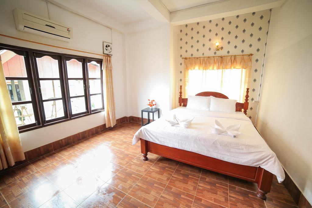 Maylay Guesthouse Vang Vieng Εξωτερικό φωτογραφία