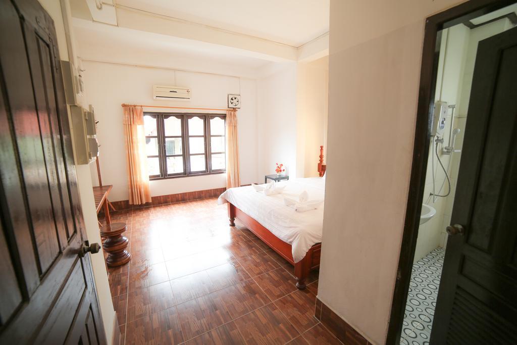 Maylay Guesthouse Vang Vieng Εξωτερικό φωτογραφία