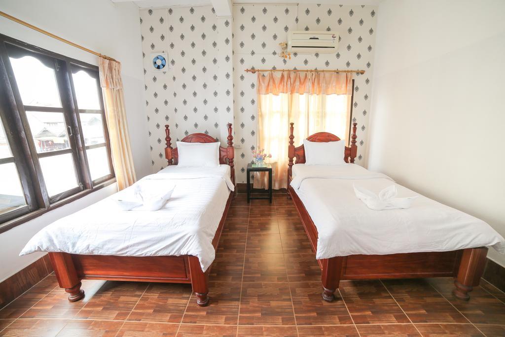 Maylay Guesthouse Vang Vieng Εξωτερικό φωτογραφία