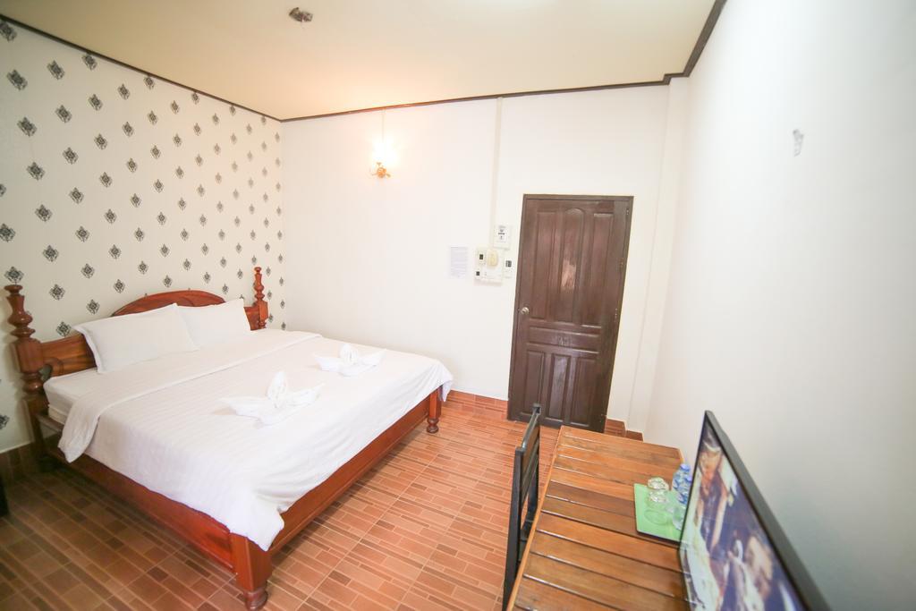 Maylay Guesthouse Vang Vieng Εξωτερικό φωτογραφία
