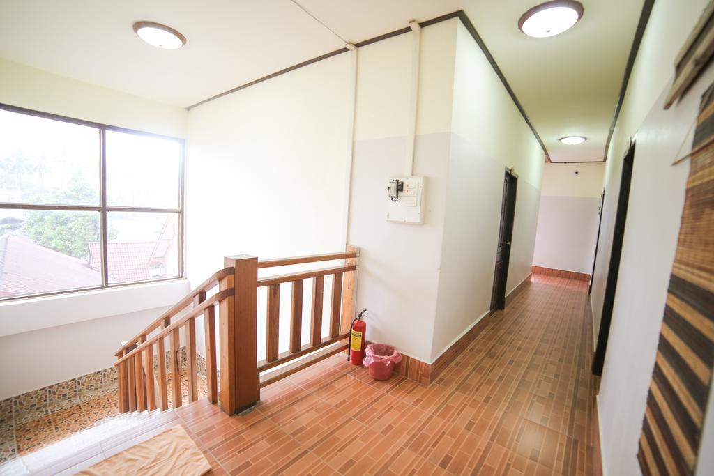 Maylay Guesthouse Vang Vieng Εξωτερικό φωτογραφία